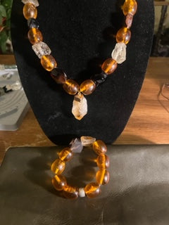 Amber Bee Set